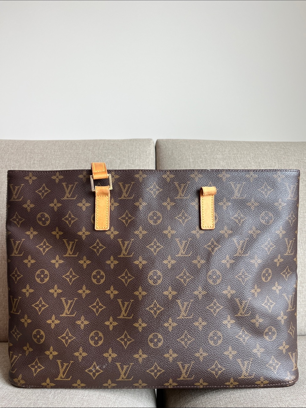 Louis Vuitton | Monogram Luco Tote Bag - Picture 2 of 16